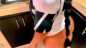 Big booty Colombian girl shows off her curves at home