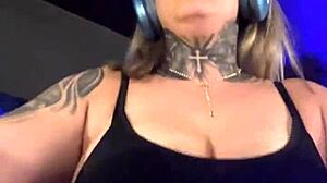 Training At Gym Avenida Paulista Sweat Dripping To Wet Pussy