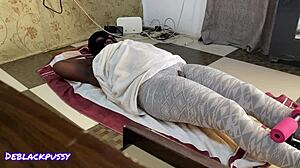 My black pussy captivates the entire gym during workout