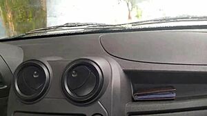 Kör Uber, grannens milf-fru betalar med läcker blowjob i bilen