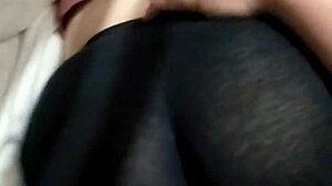 Have you seen Doña Mary teasing in those mini shorts?