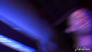 La mulatita folla sobre el escenario