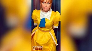 Penny Pax pleasures herself