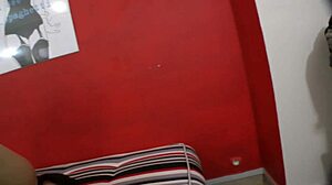 Domi is an insatiable ssbbw newbie having a painful time