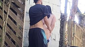 meu marido saiu, pedreiro chegou pra orçamento