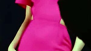 Urvashi Rautela Receives Cum Tribute