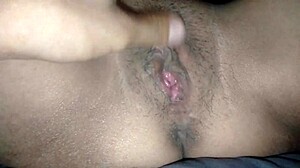 pretty teacher with big ass and white skin in amateur video