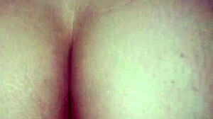 Big white ass riding that thin white cock