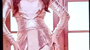 Urvashi Rautela Receives Cum Tribute