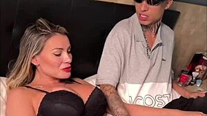 Putaria a 3 muita diversao e sexo quente com dotado