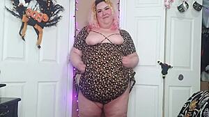 Desperate bbw orgasms in sun dress with toys and juicy belly