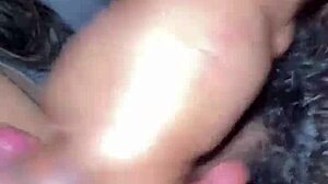 mi compañera universitaria latina me da oral amateur.