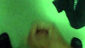 i jerk off in the bathroom, feels so good 😏