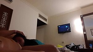 girlfriend fucked in hotel mouth