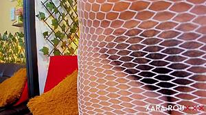 Pretty Latina Seeks Boyfriend For Videos