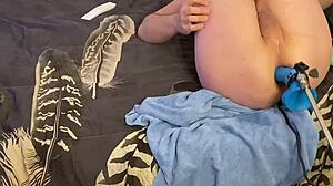 teen rides fuck machine hard