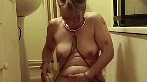 I am the slave in this humiliation session