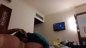 girlfriend fucked in hotel mouth