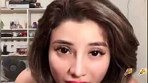 Hot girl lộ hàng bingo?