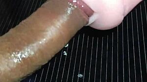 kissy gives me her vagina and a blowjob in lingerie, with some foreplay and domination 😘