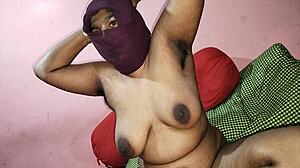 Shy Stepsister Joins Bath for Intense Fun Time