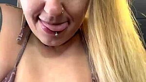 Training in bikini at beach gym