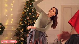 Jeny Smith in erotic stretching prank