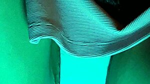 my horny wife is so petite and gets her pussy fucked homemade