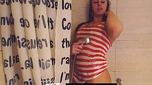 Prima Safada Wet In Shower Bathing