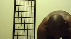 i'm doing spider crab exercizes befor cum on ass.