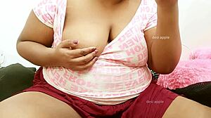 i fucked my sexy indian aunt