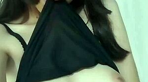 Want to see this beautiful manekizinha showing her natural big tits?