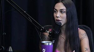 Foi Hackeada Gravou Com Maximo Garcia Criou O Curso E Deu Dicas Para A Sentada E Se Descobriu Exibisionista - Didy Reis Watch On Sheer Red