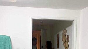 belinha presenteou o f� com a bucetinha e ganhou duas gozadas dentro