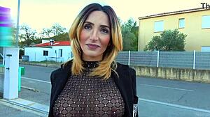 Soraya Coquine Explores Her Fantasy!