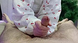 step sister extracts cum with vibrator