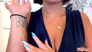 Vanessa coquine aux gros seins de rouen part 1 sexy milf slut