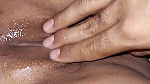 Bold fingering of sexy latina pussy