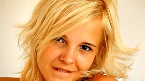 The Size That Matters. Young Petite Blonde Uses Toys for Solo Pleasure.