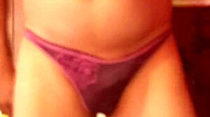 modelin my wifes pantys with sum erros in the proces