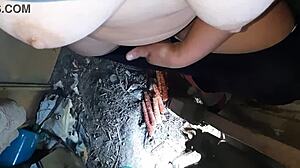 I masturbate my pussy during lunch break