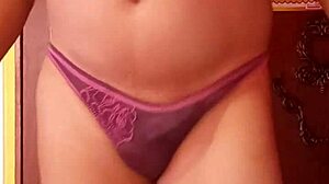 modelin my wifes pantys with sum erros in the proces