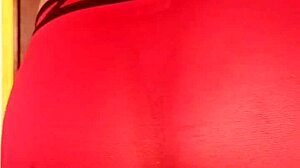 modelin my wifes pantys with sum erros in the proces