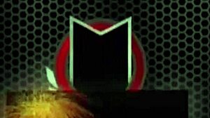 Cougar Charlee Chase passionately rubs her clit while masturbating