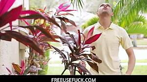 Stepson Free Uses Stepdad's Sugarbaby Kylie Quinn 😈