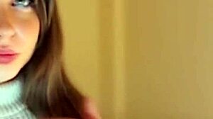 Amateur Teen Doggystyle