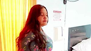 madrastra fucks hijastro while padre's away