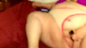 Amber Crider finoman játssza kövér pináját hűtlen feleség