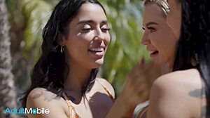 Aidra Fox Vanessa Sky Blake Blossom Licking Shaved Pussies