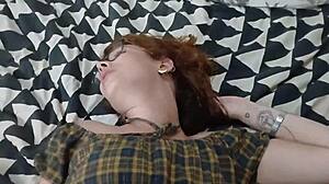 namorada do meu amigo me deu gostoso e filmou tudo